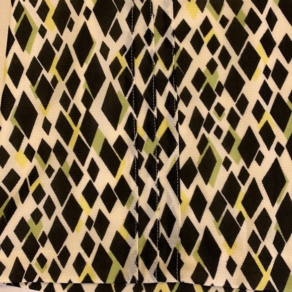 AK Anne Klein size small printed top - Picture 5 of 8